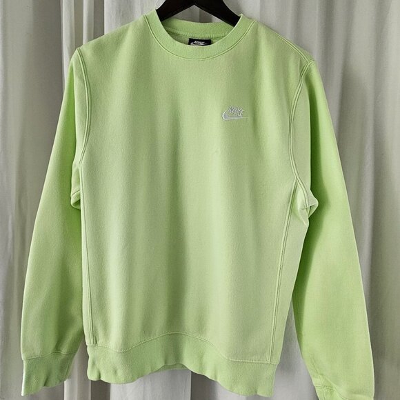 Nike - Sportswear Club Fleece Crew Sweatshirt - Unisex - Picture 4 of 16